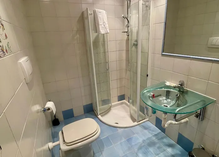 Hotel Oasi Este