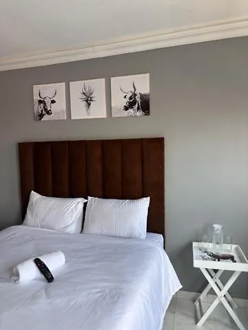 Zeus Guest House