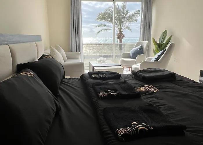 voya hotel&suites