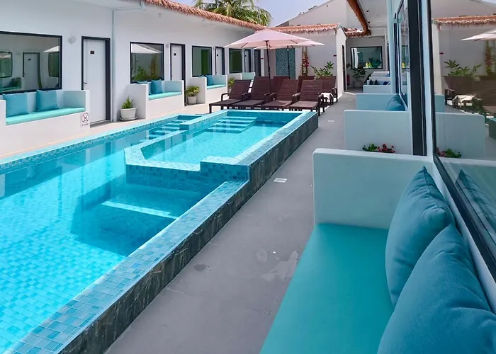 LVIS Pool Villa