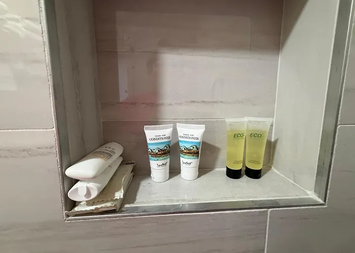 Relax Hotel And Spa