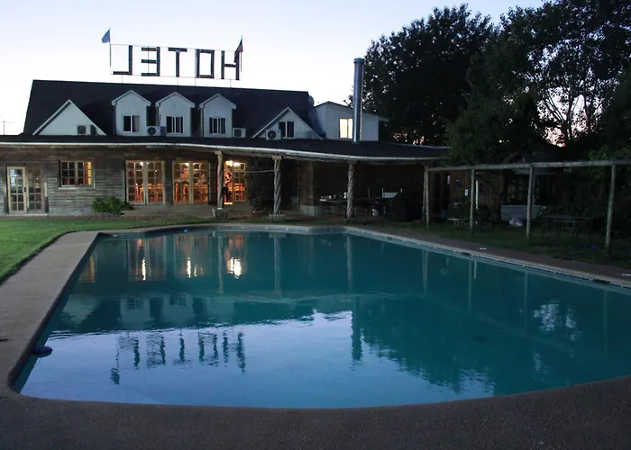 Hotel Euro Charles Club
