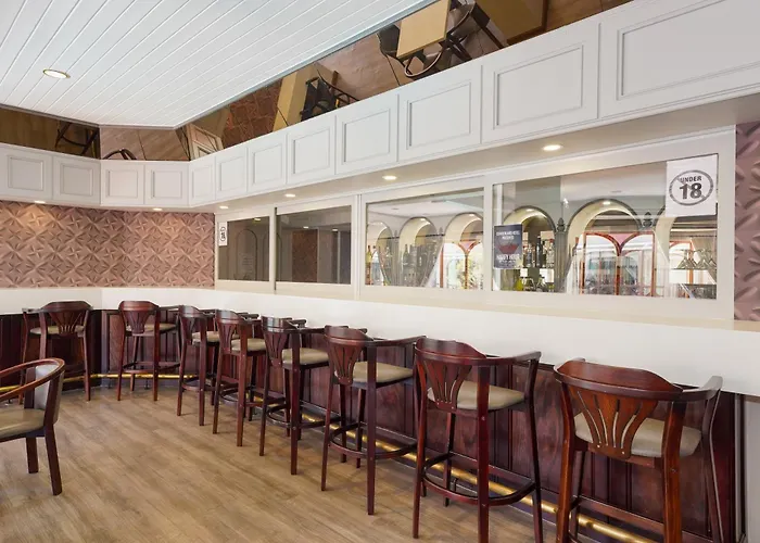 Cumberland Hotel & Conference Centre Worcester