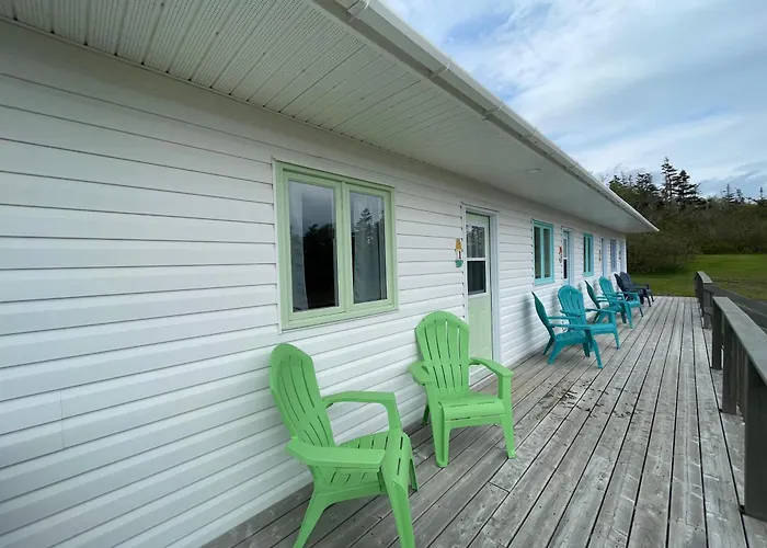 Buoy & Arrow Suites