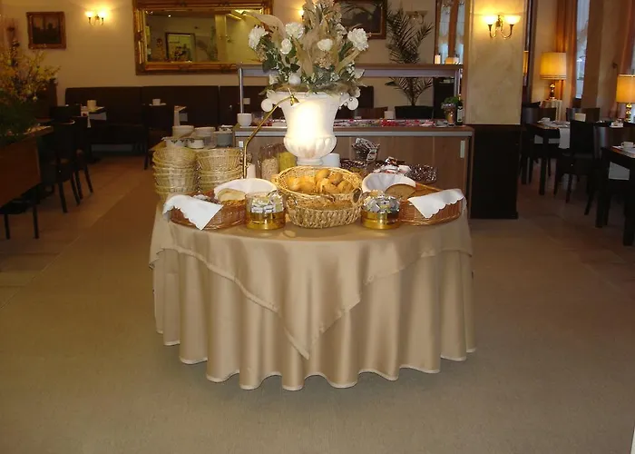 Rhein-Hotel