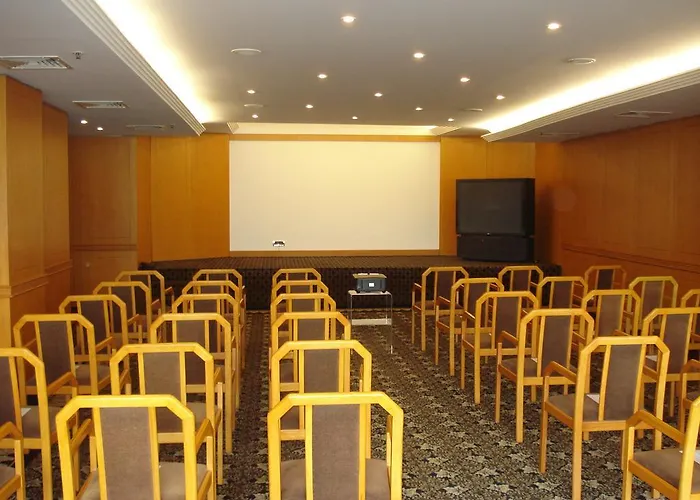 Cinar Hotel