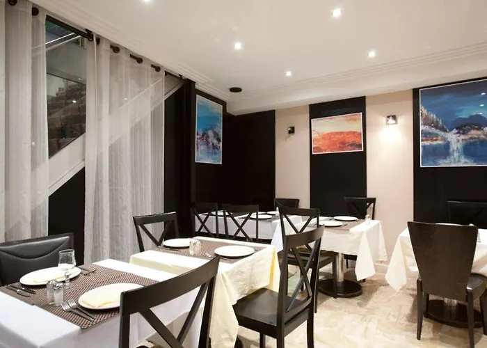Hôtel Lebron Paris