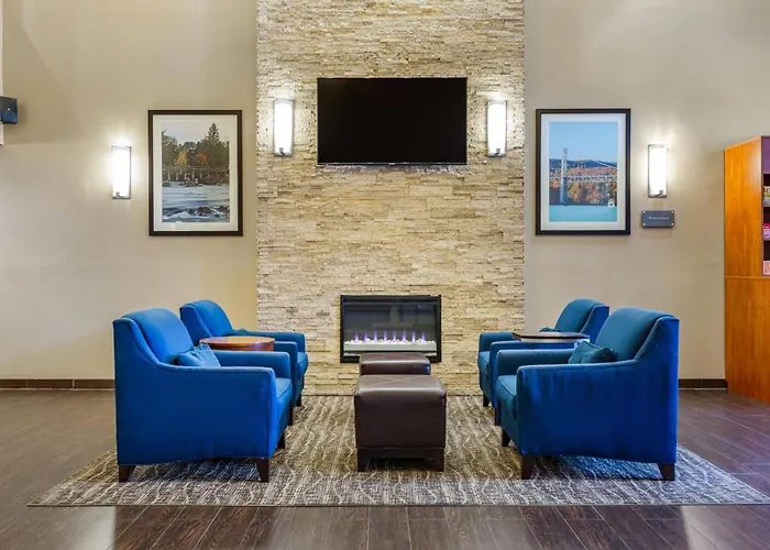 Comfort Suites Dover University Area