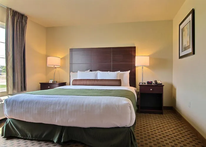 Cobblestone Inn & Suites - Carrington