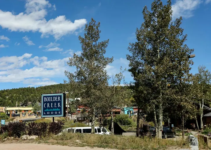 The Boulder Creek Lodge
