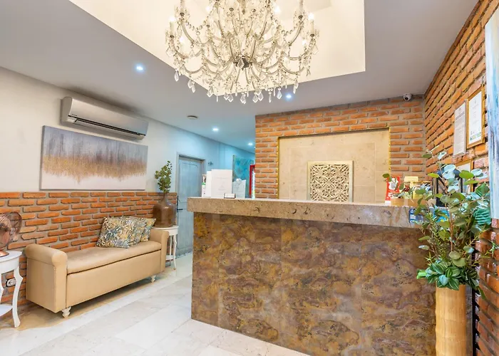 Hotel Boutique Adaz