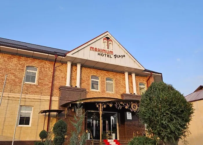 Maximum Hotel