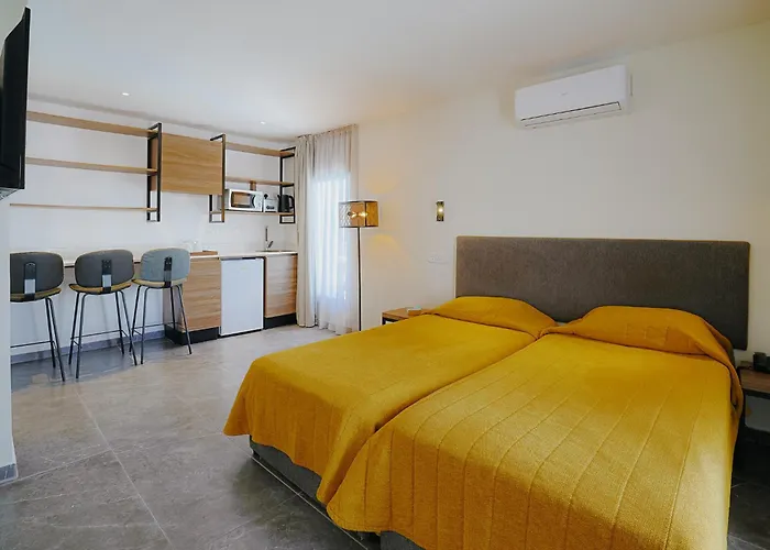 Cosmo Napa Boutique Hotel