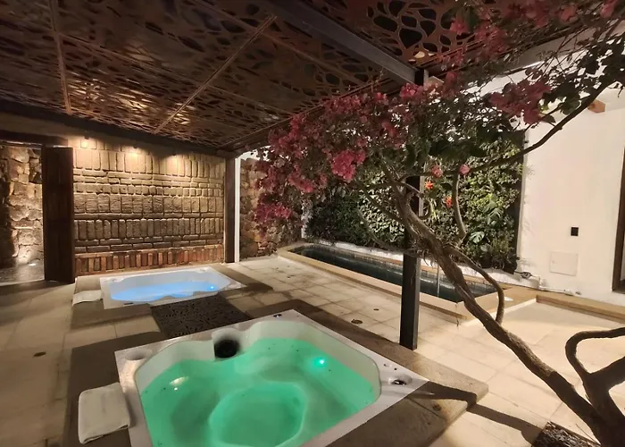 Hotel Boutique El Carmel