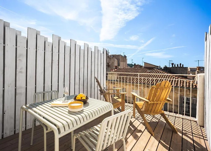Grand T1 - Vieux-Port - salle de sport&rooftop