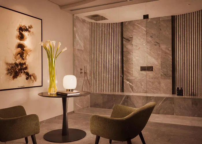 The Bank Hotel - Etruria Collection