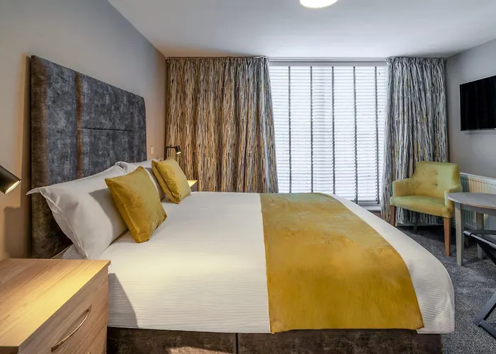Daresbury Park Hotel