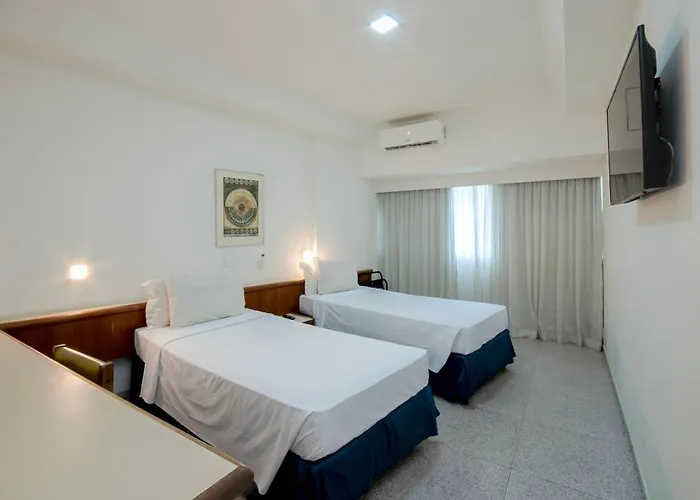 Hotel Bandeirantes