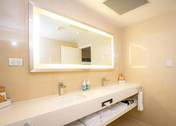 Novotel Sydney West Hq