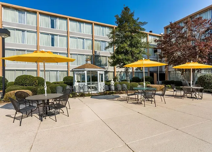 Wyndham Garden Greensboro