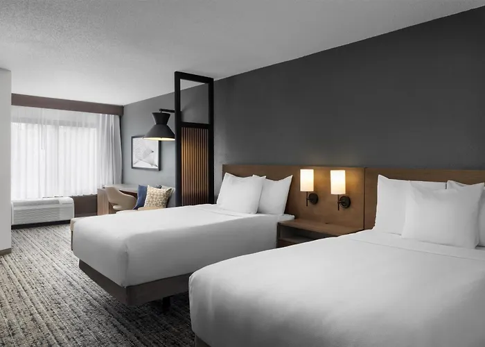 Hyatt Place Indianapolis Airport