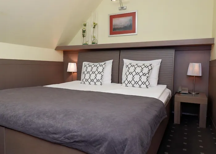 Garni Hotel Leopold I