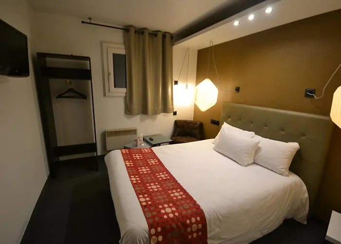 Brit Hotel Baillet-En-France