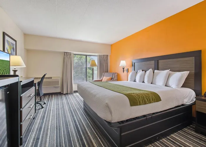 Crossroads Hotel And Huron Event Center