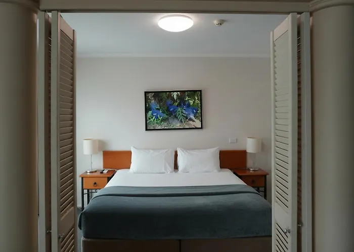 Heritage Cairns Hotel