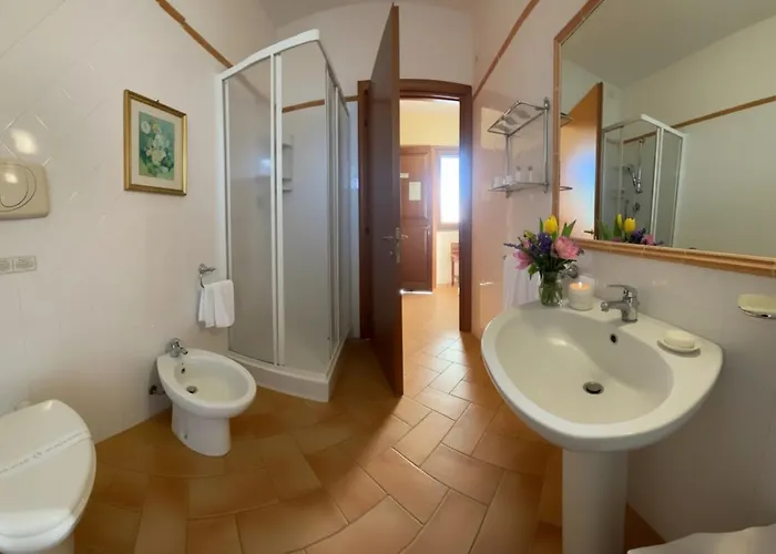 Hotel Ristorante Le Querciolaie Dei Ricci