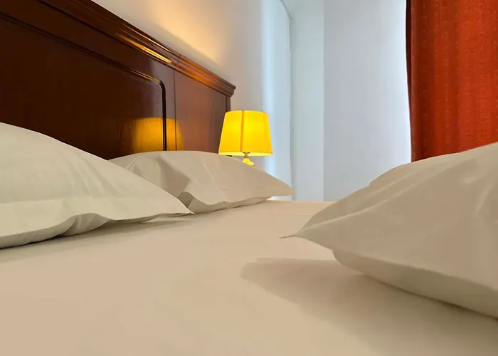 Hotel Emma Est
