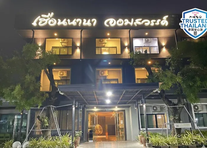 Huern Nana Jomsawan