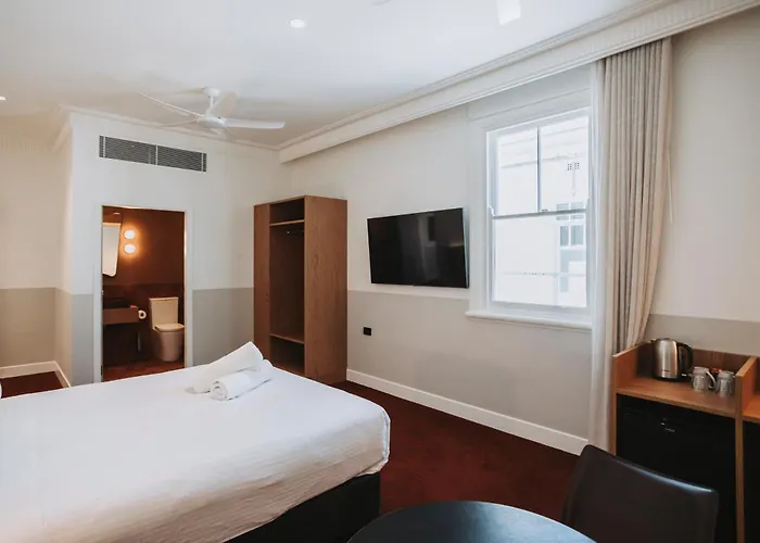 Royal Hotel Orange