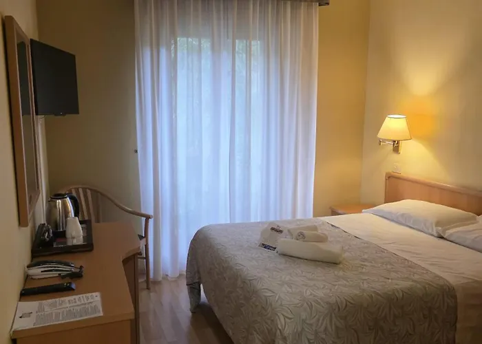 Hotel Chalet Del Lago