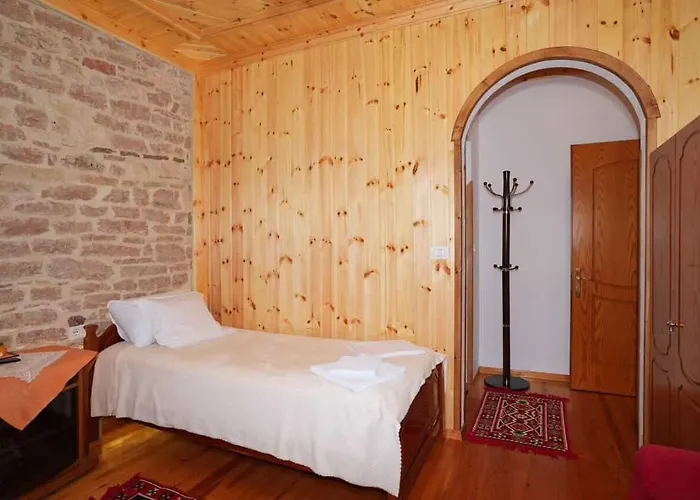 Hotel Brahimi