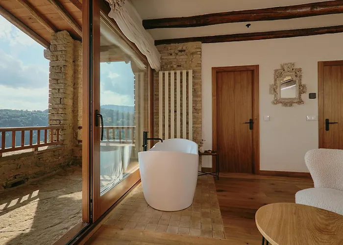 Santa Llucia Rupit (Adults Only)