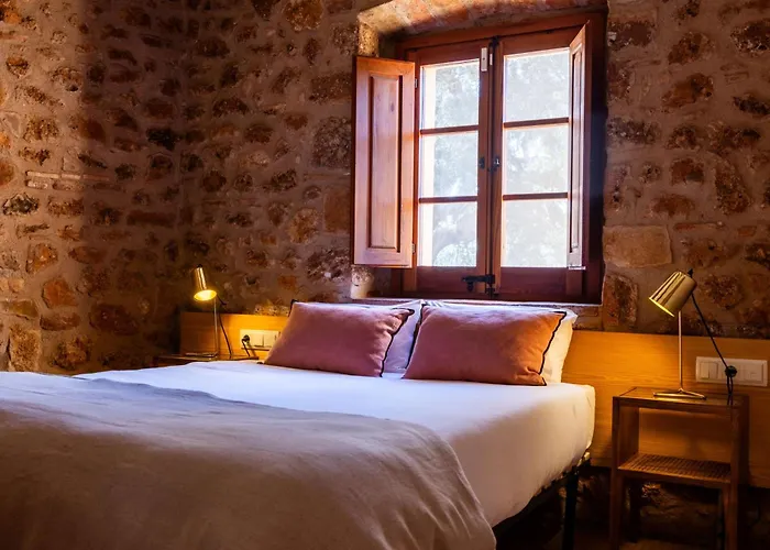 Hotel-Masia Can Farrés