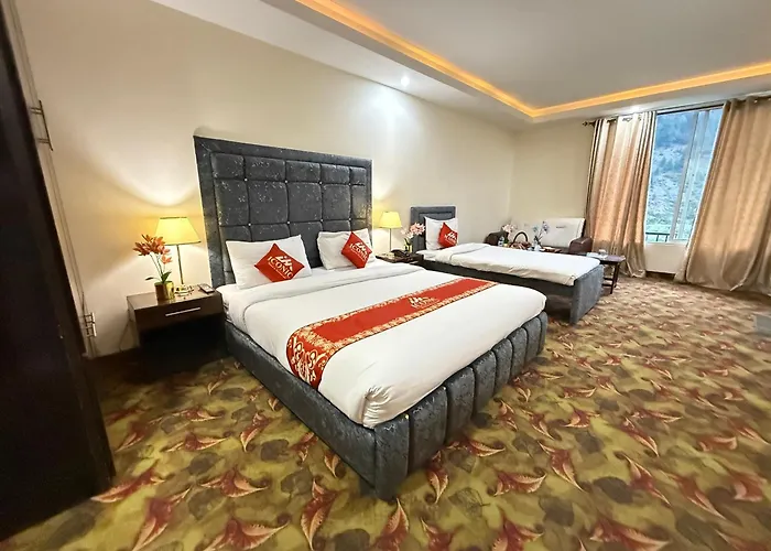 Iconic Hotel Naran