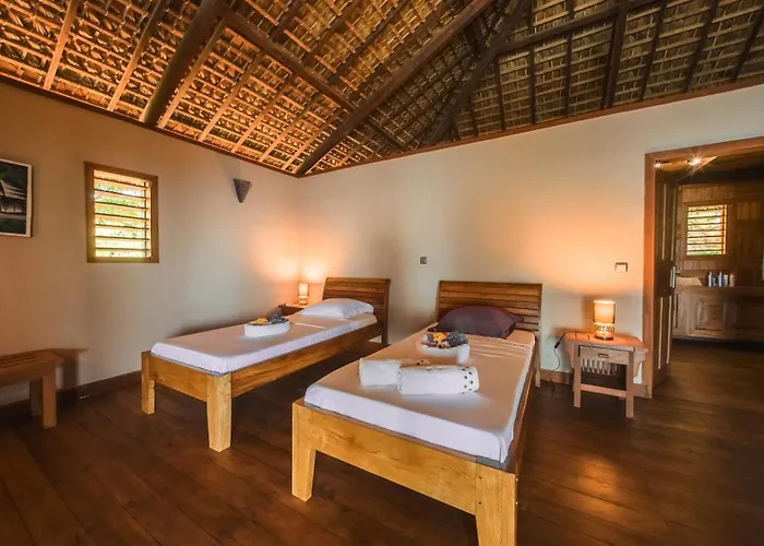 Manja Kely Lodge - Nosy Komba Island