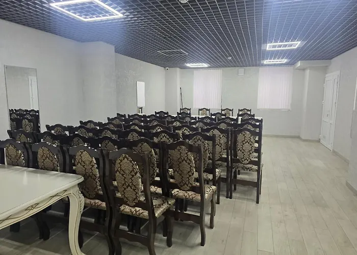 Панський Двір 2