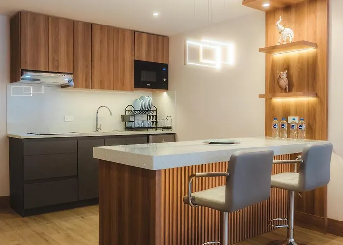 Saya Hotel&Suites