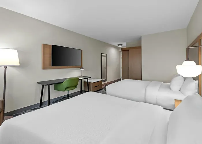 Fairfield By Marriott Inn & Suites Emporia