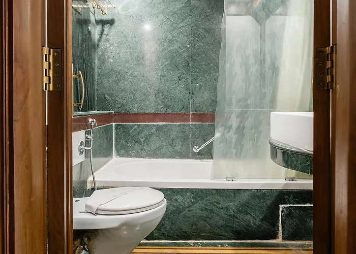 Hotel Kwality Regency
