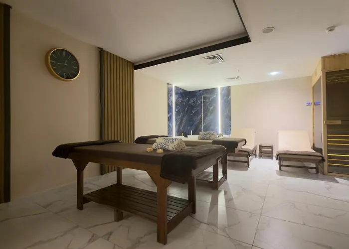 Solia Hotel