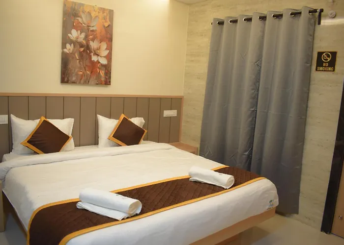 Relax Inn Suites & Rooms