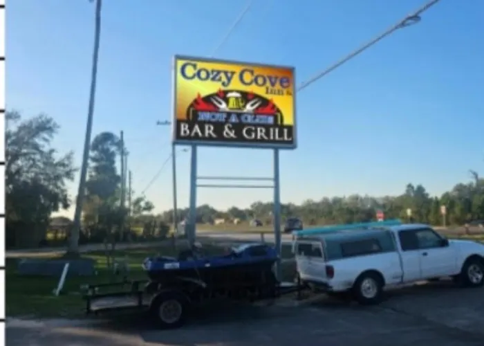 Cozy Cove Inn