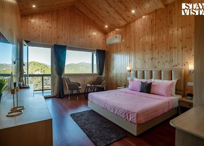 Stayvista'S Flame At Hill Top Heaven - Pool ,Mountain View & Home Theatre