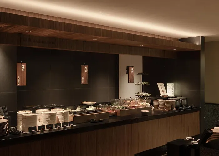 Atour Hotel Hongqiao Fenghuang Ancient City