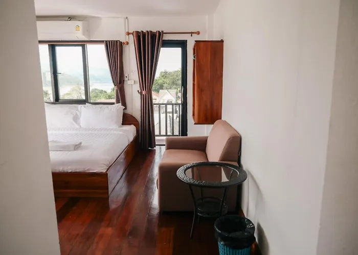 Riverside Houayxay Hotel