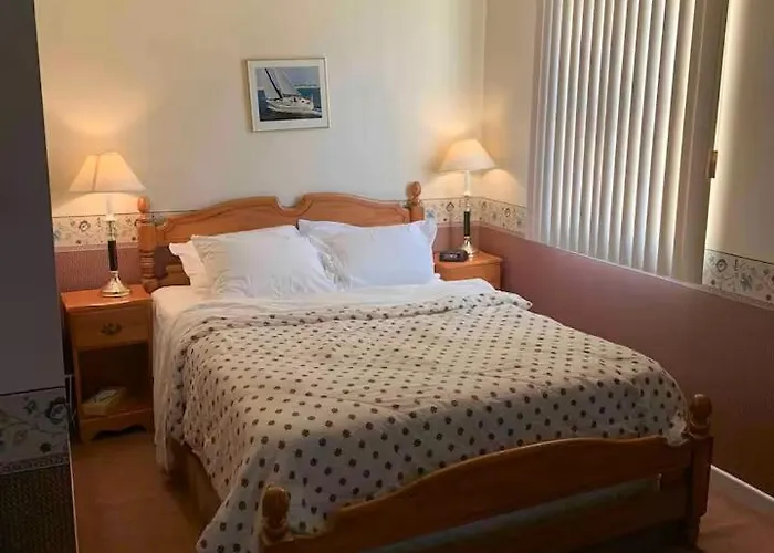 King George Inn Hotel